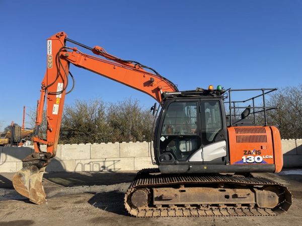 Used Hitachi ZX130